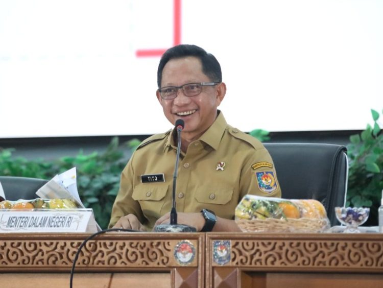 Mendagri Tito Karnavian Pacu Pemda Dukung Program Kopdeskel Merah Putih