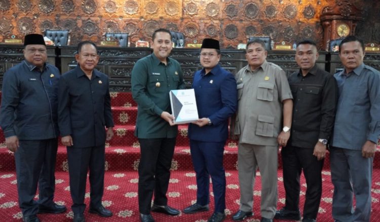 Bupati H M Syukur Sampaikan RAPBD 2026 dan Nota Keuangan di Rapat Paripurna DPRD Merangin
