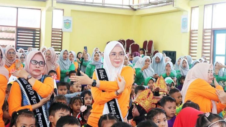 Zulva Fadhil Gencar Sosialisasikan Program 13 Tahun Wajib Belajar