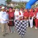 Bersama Masyarakat, Bupati dan Ketua TP PKK Kabupaten Ikuti Jalan Santai dan Senam Sehat BERKAH MADANI