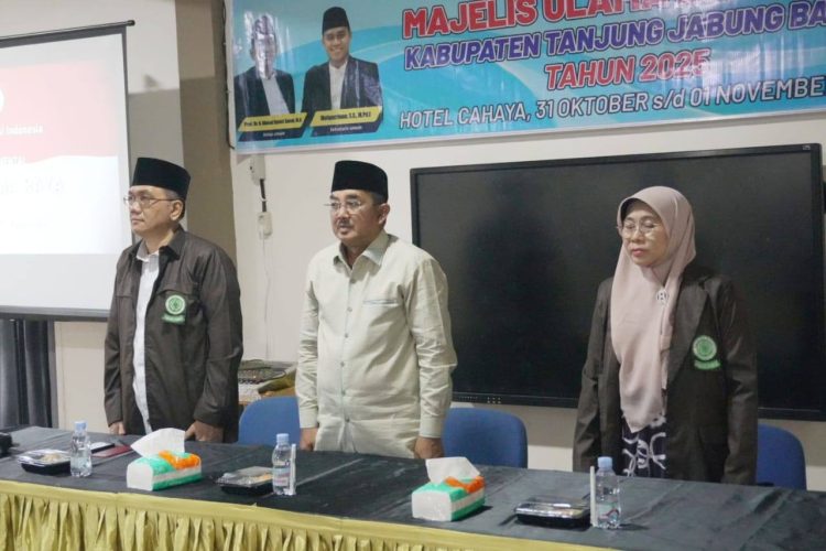Bupati Tanjab Barat Buka Rakorda Majelis Ulama Indonesia
