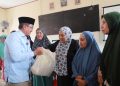 Bupati Anwar Sadat Serahkan Bantuan Sembako dan Beras Nutri Zinc Kepada Masyarakat Kurang Mampu dan Anak Stunting