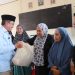 Bupati Anwar Sadat Serahkan Bantuan Sembako dan Beras Nutri Zinc Kepada Masyarakat Kurang Mampu dan Anak Stunting
