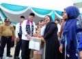 Pemerintah Salurkan Bantuan Pendidikan untuk 503 Pelajar Tanjab Barat