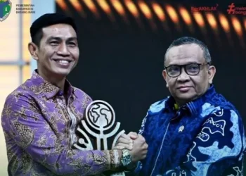 Bupati Fadhil Arief Terima Penghargaan Anugerah Cita Negeri 2025