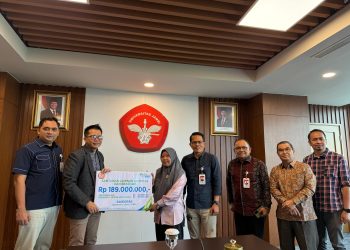 BPJS Ketenagakerjaan Serahkan Santunan Rp189 Juta kepada Ahli Waris Pegawai Unja