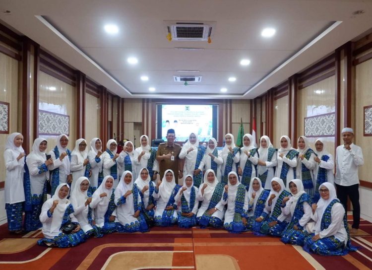 Bupati BBS Hadiri Pelantikan Pengurus BKMT Kabupaten Muaro Jambi Tahun 2025-2030