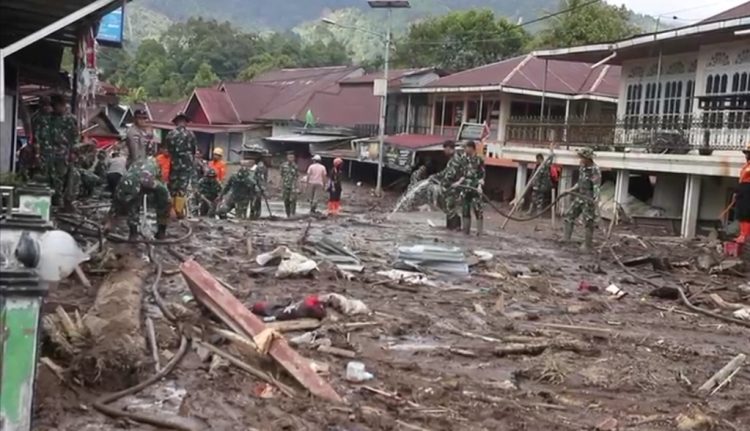 Korban Meninggal Dunia Bencana Hidrometeorologi di Aceh, Sumut dan Sumbar Menjadi 442 Jiwa dan 402 Belum ditemukan