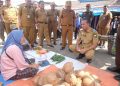 Wakil Bupati Muaro Jambi Pastikan Ketersediaan Bahan Pokok di Pasar Sengeti Aman Jelang Ramadhan
