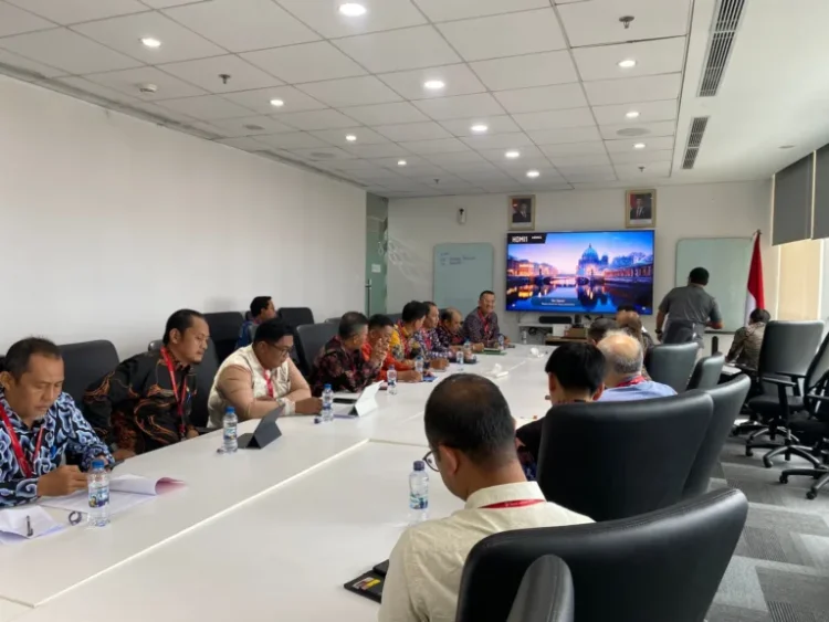 Perjuangkan Pemerataan Sinyal, Kadis Kominfo Tanjabtim Sambangi Telkom Landmark Jakarta