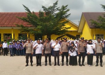 Sat Binmas Polres Sarolangun Goes To School, Bangun Karakter Pelajar, Cegah Aksi Kriminal Kenakalan Remaja Sejak Dini