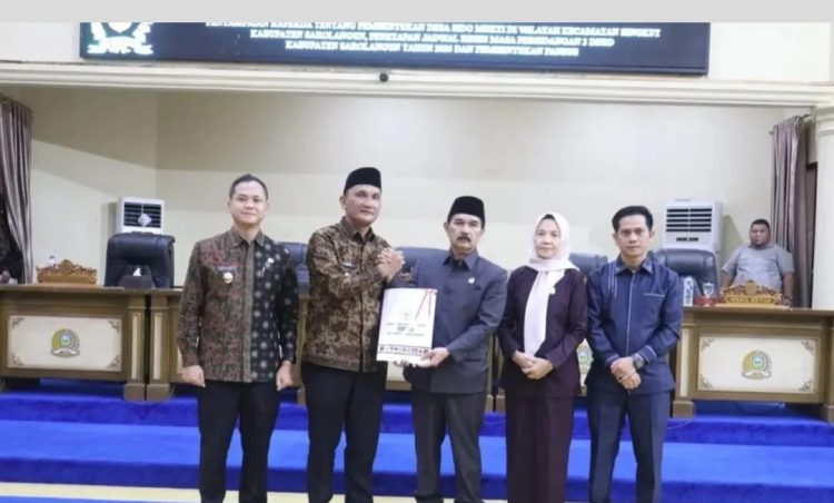 ‎Pimpinan DPRD Membuka Rapat Paripurna Bahas Raperda Desa Sidomukti Serta Agenda Reses 2026