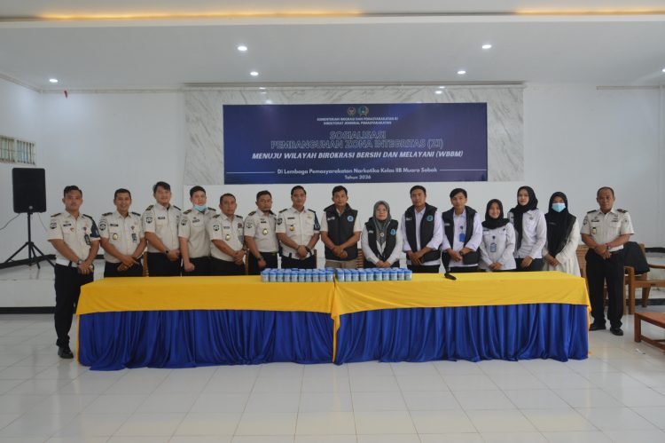 Kolaborasi BNNK Tanjabtim-Lapas: Pegawai dan 100 Warga Binaan Negatif Tes Urine Narkotika