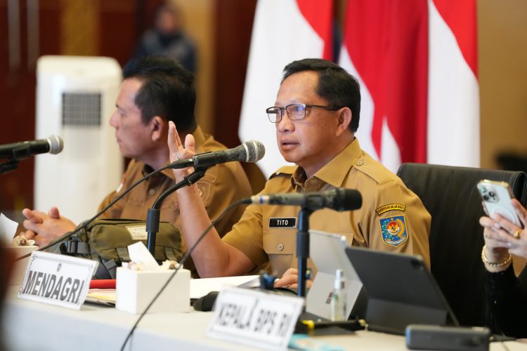 Mendagri Tito  Dorong Pemda Percepat Realisasi Belanja APBD 