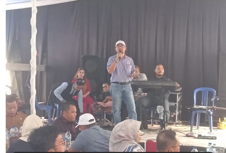 DPRD Muarojambi Robinson Sirait Sarankan Pemkab Muarojambi Perhatikan Desa Tanjung Katung, Tidak Ada Sinyal Internet 