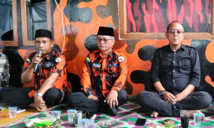 Sambut Ramadhan, Ketua DPRD Muaro Jambi Aidi Hatta Hadiri Tradisi Unggahan Pemuda Pancasila
