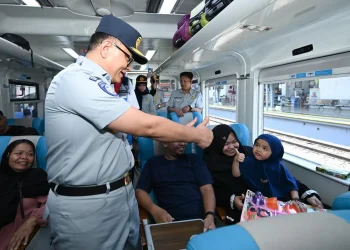 Jasa Raharja Berangkatkan Ribuan Pemudik dari Stasiun Pasar Senen dalam Program Mudik Gratis BUMN 2026