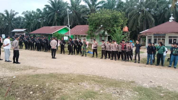 ‎Pihak Kepolisian Mediasi Konplik Antara PT SAL dan Suku Anak Dalam (SAD) Bersama Tokoh Masyarakat Kecamatan Air Hitam   ‎