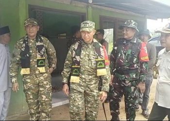 ‎Dansatgas TMMD ke-128 Bersama Bupati Sarolangun Tinjau Rumah Tak Layak Huni Milik Warga