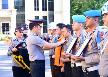 Polda Jambi Gelar Upacara PTDH, Empat Personel Diberhentikan Tidak Dengan Hormat 