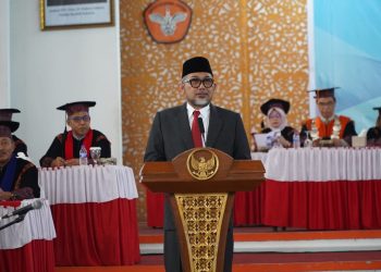 Sekda Sudirman: Wisuda Bukanlah Akhir, Tetapi Awal Pengabdian Untuk Bangsa