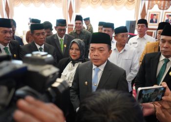 Lantik Pimpinan BAZNAS Periode 2025-2030, Gubernur Al Haris Dorong Pengelolaan Zakat Yang Baik Untuk Kesejahteraan Masyarakat