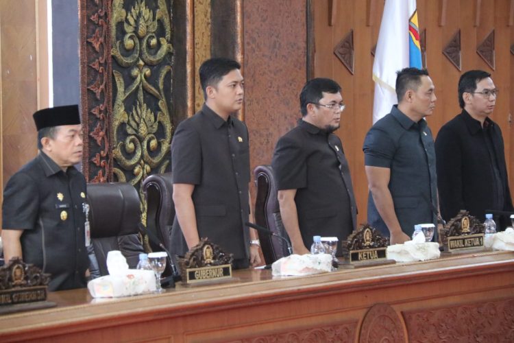 Gubernur Al Haris Tegaskan Perubahan APBD 2025 Berorientasi pada Kepentingan Masyarakat