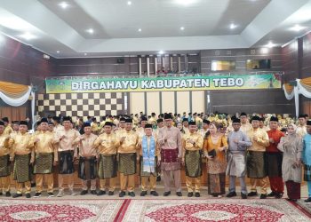 Gubernur Al Haris: Tata Kelola Pemerintahan yang Efektif dan Transparan untuk Kesejahteraan Masyarakat