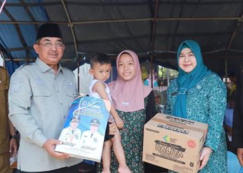 Bupati Anwar Sadat Serahkan Bantuan Korban Kebakaran Teluk Nilau, Pastikan Penanganan Tepat Sasaran