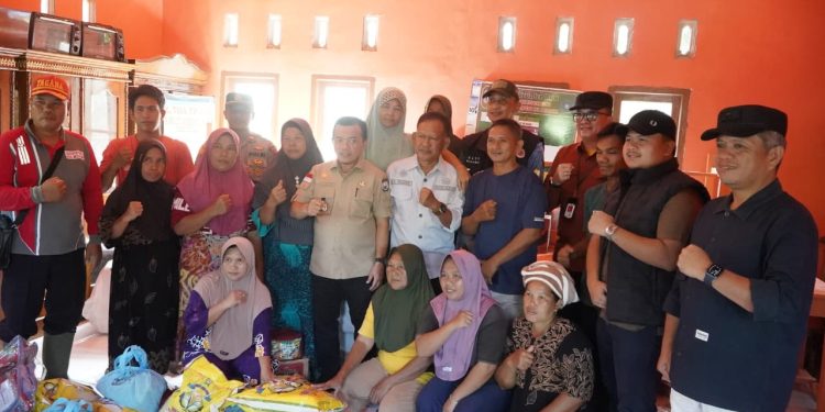 Gerak Cepat Gubernur Al Haris Tunjukkan Empati untuk Korban Banjir Sarolangun–Merangin, Bantuan Disalurkan dan Infrastruktur Segera Diperbaiki