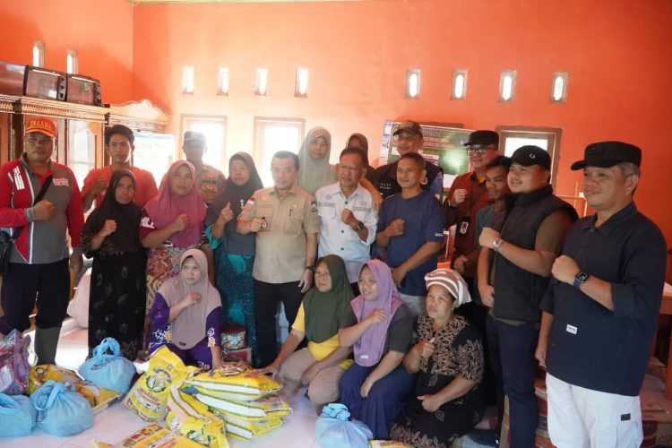 Gerak Cepat Gubernur Al Haris Tunjukkan Empati untuk Korban Banjir Sarolangun–Merangin, Bantuan Disalurkan dan Infrastruktur Segera Diperbaiki