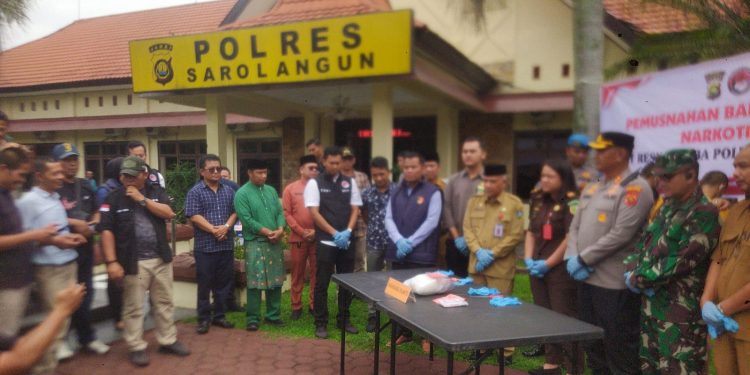 Ribuan Gram Narkoba Jenis Sabu dan Ratusan Pil Ekstasi Di Musnahkan