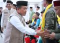 Gubernur Al Haris Lepas Kloter Perdana Haji 2026 Jambi, Tegaskan Pelayanan Maksimal untuk Jemaah