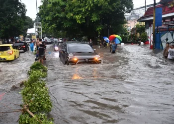 BMKG Peringatkan Hujan Lebat 11-12 Mei 2026, Wilayah Sumatera dan Jawa Siaga Cuaca Ekstrem