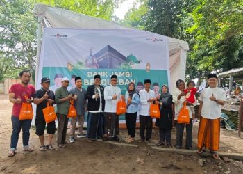 Bank Jambi Salurkan 46 Hewan Kurban, Wujud Kepedulian Sosial dan Dukungan bagi Peternak Lokal