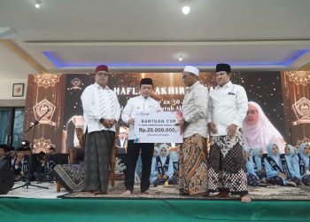 Al Haris: Pondok Pesantren Jadi Benteng Akhlak Generasi Muda Jambi