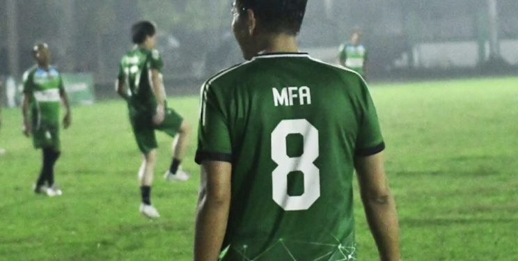 Bupati Angkat Martabat Ribuan Honorer, Kota Hidup, Stadion Tak Pernah Gelap