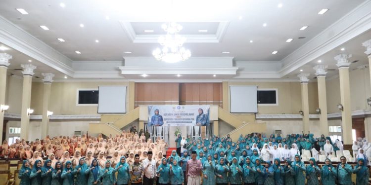 Hesti Haris Gencarkan Gerakan Jambi Bersholawat, Perkuat Akhlak Masyarakat di Era Digital