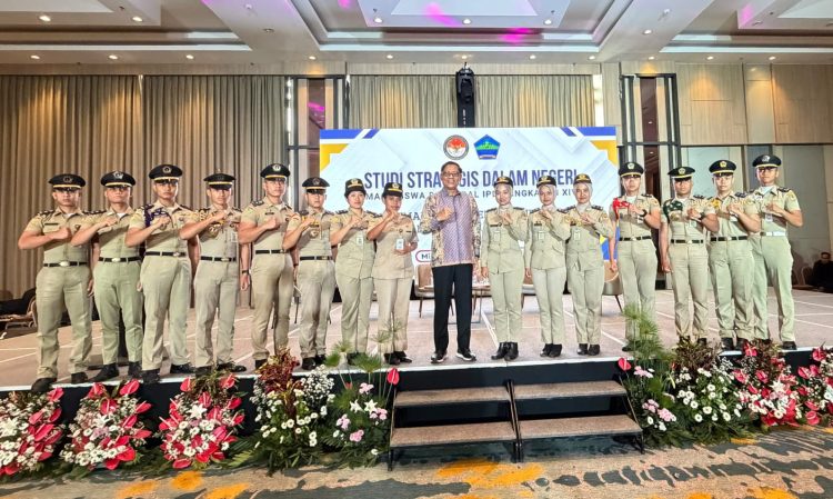 Sapi–Pisang di Garis Batas: Ketika Kedaulatan Bertemu Kemanusiaan