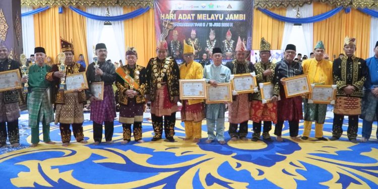 Puncak Hari Adat Melayu Jambi 2026, Al Haris Ajak Masyarakat Perkuat Jati Diri dan Lestarikan Warisan Budaya