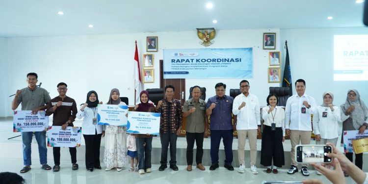 Pengusaha Lokal Dapat Bantuan Modal, Pemkab Merangin dan OJK Teken Komitmen Bersama TPAKD 2026