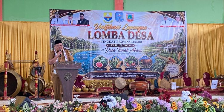 Sekda Zulhifni Puji Semangat Gotong Royong dan Ketahanan Pangan Desa Tanah Abang