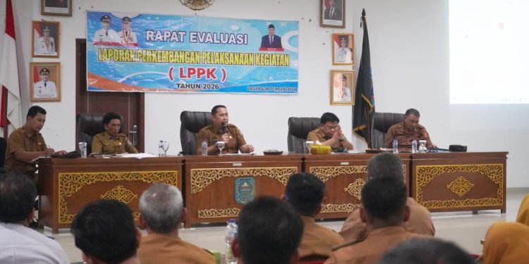 Bupati Syukur Semprot OPD, Rapat Diwakilkan, Serapan Anggaran Masih Minim