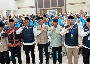 Wabup H A Khafidh Sambut Jamaah Haji Merangin di Jambi