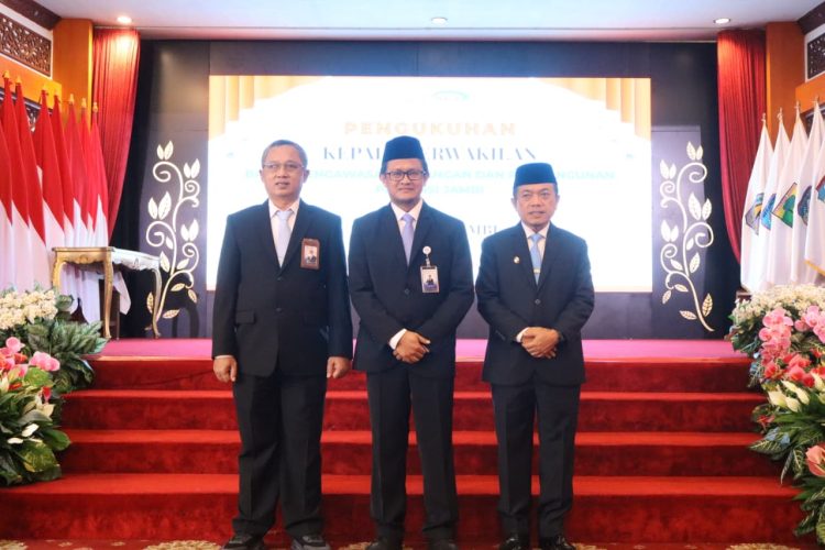 Kukuhkan Pejabat BPKP, Gubernur Al Haris Pertegas Komitmen Bersama Kawal Keuangan Daerah