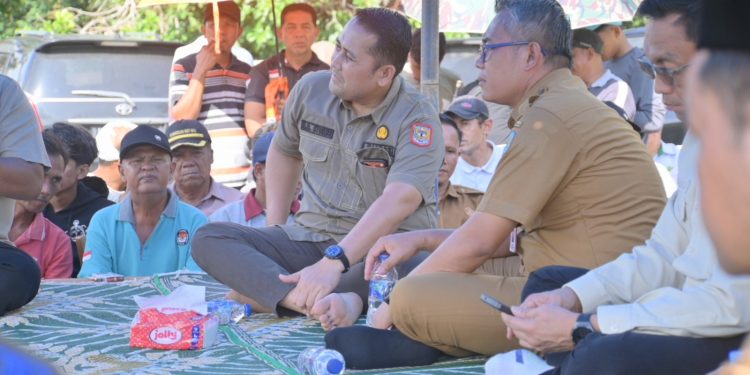 Gelar Rapat Terbuka di Bawah Tenda, Bupati Syukur Libatkan Masyarakat Persiapkan MTQ Merangin ke-52