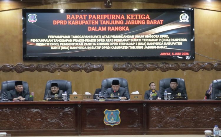 Bupati Anwar Sadat Apresiasi Kekompakan DPRD, Paripurna III Bahas Ranperda Strategis untuk Tanjab Barat