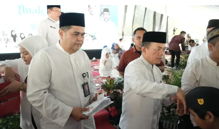 Bank Jambi Berbagi Kebahagiaan Bersama 2.000 Anak Yatim pada Peringatan 10 Muharram