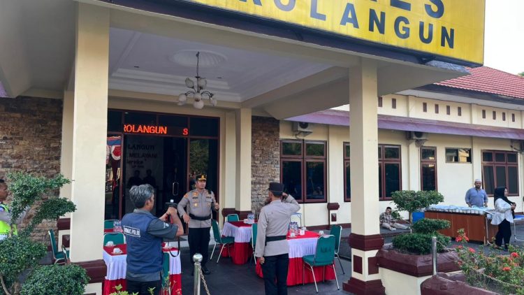 ‎42 Personel Polres Sarolangun Naik Pangkat, Kapolres: Jadikan Motivasi Tingkatkan Pengabdian