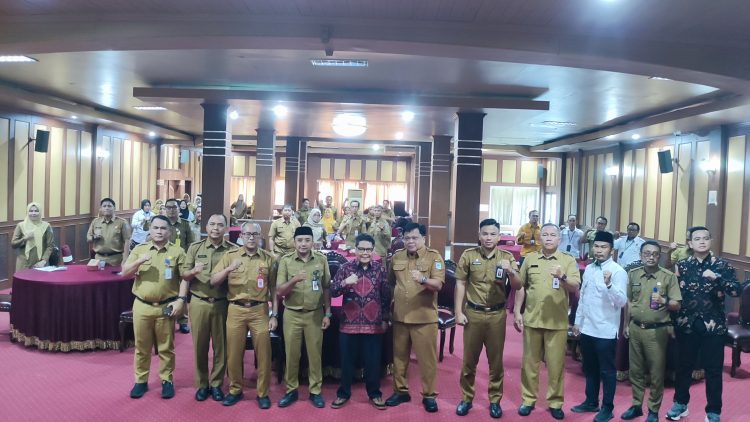 Sekda Zulhifni Buka FGD Laporan Akhir GDPK Merangin 2025–2045